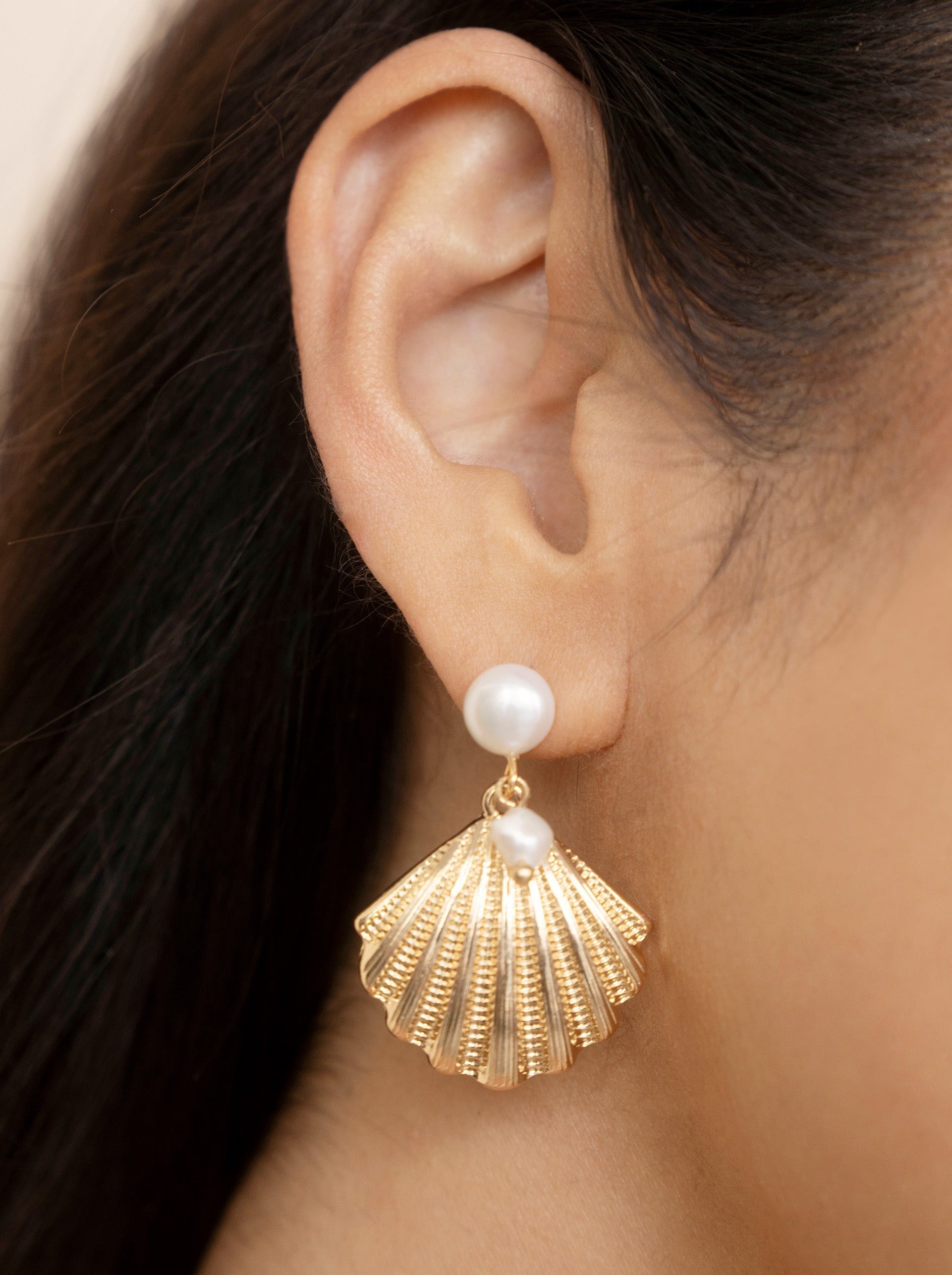 Scallop Shell and Pearl Earrings - Bikini Crush Swimwear